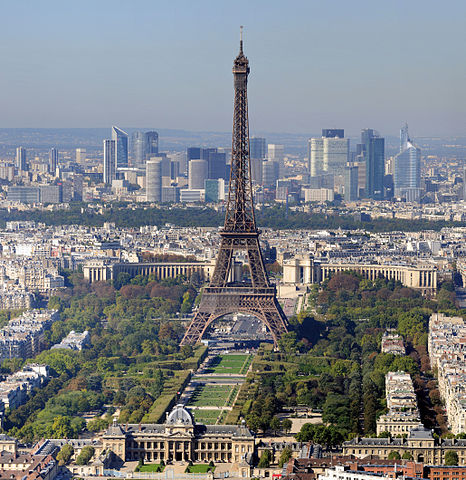 Paris - Eiffelturm und Marsfeld2Taxiarchos228