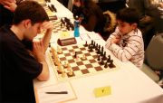 Schach und Bodenturnen