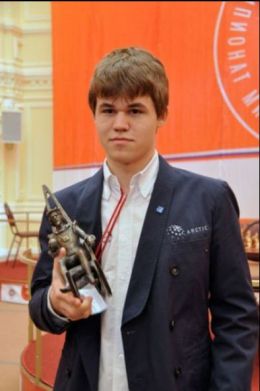Schon einmal, 2009, erhielt Carlsen den Schachoscar 
