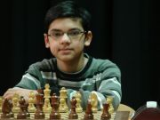 Anish Giri (14) vor dem nächsten Punktgewinn